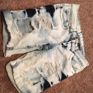 Ripped jeans shorts